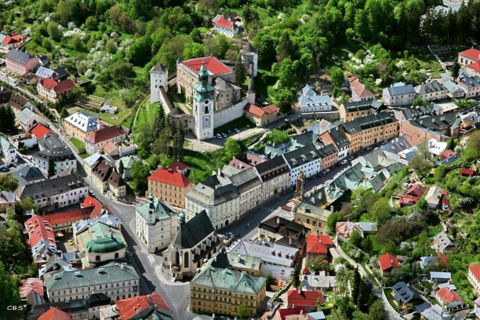Penzion Nostalgia Banska Stiavnica Bagian luar foto